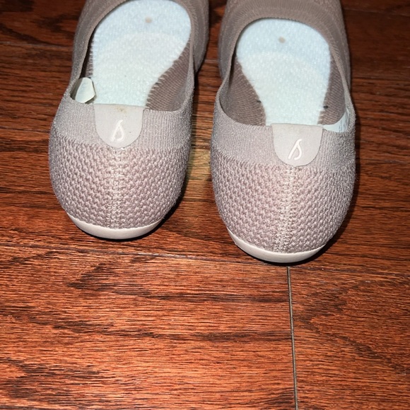 Allbirds tree breezers size 5.5 color 
Arid Umber (Arid Umber Sole) - Picture 5 of 9